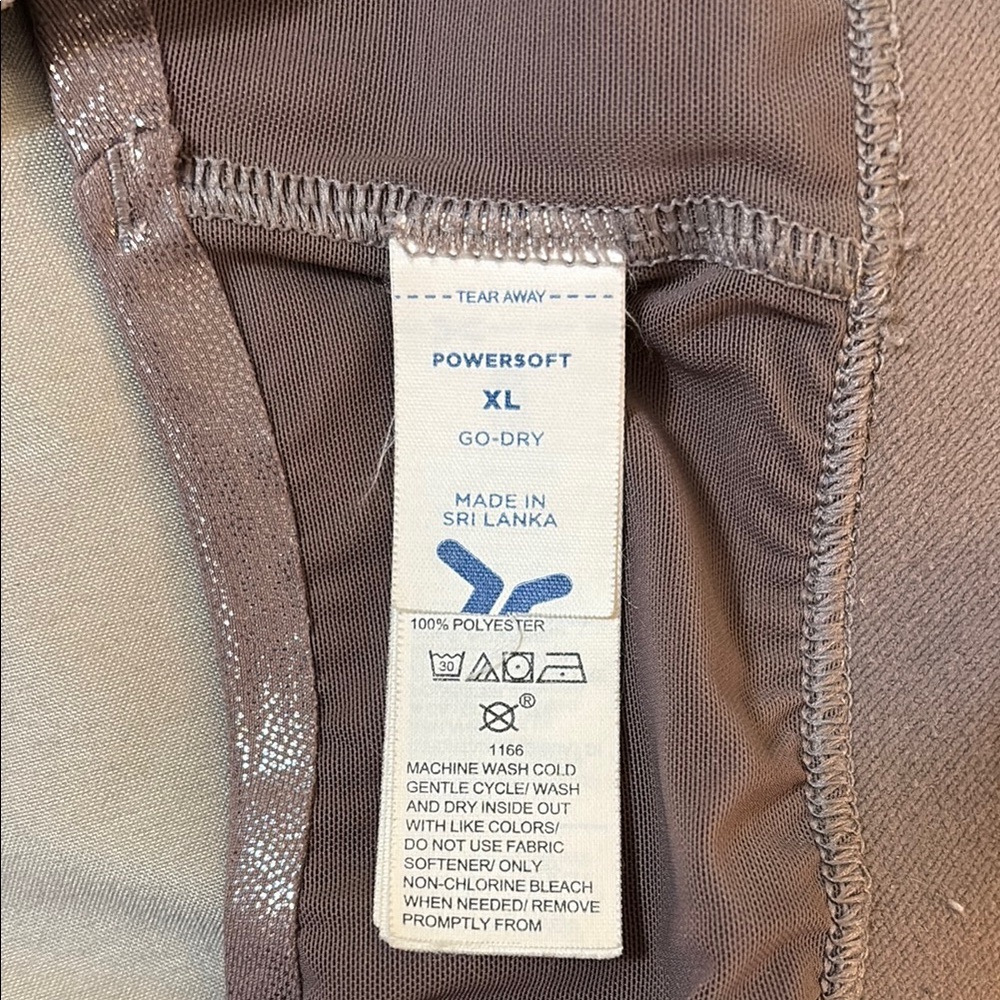 Old Navy Metallic Lavender Women's Sports Bra size XL - Picture 3 of 4